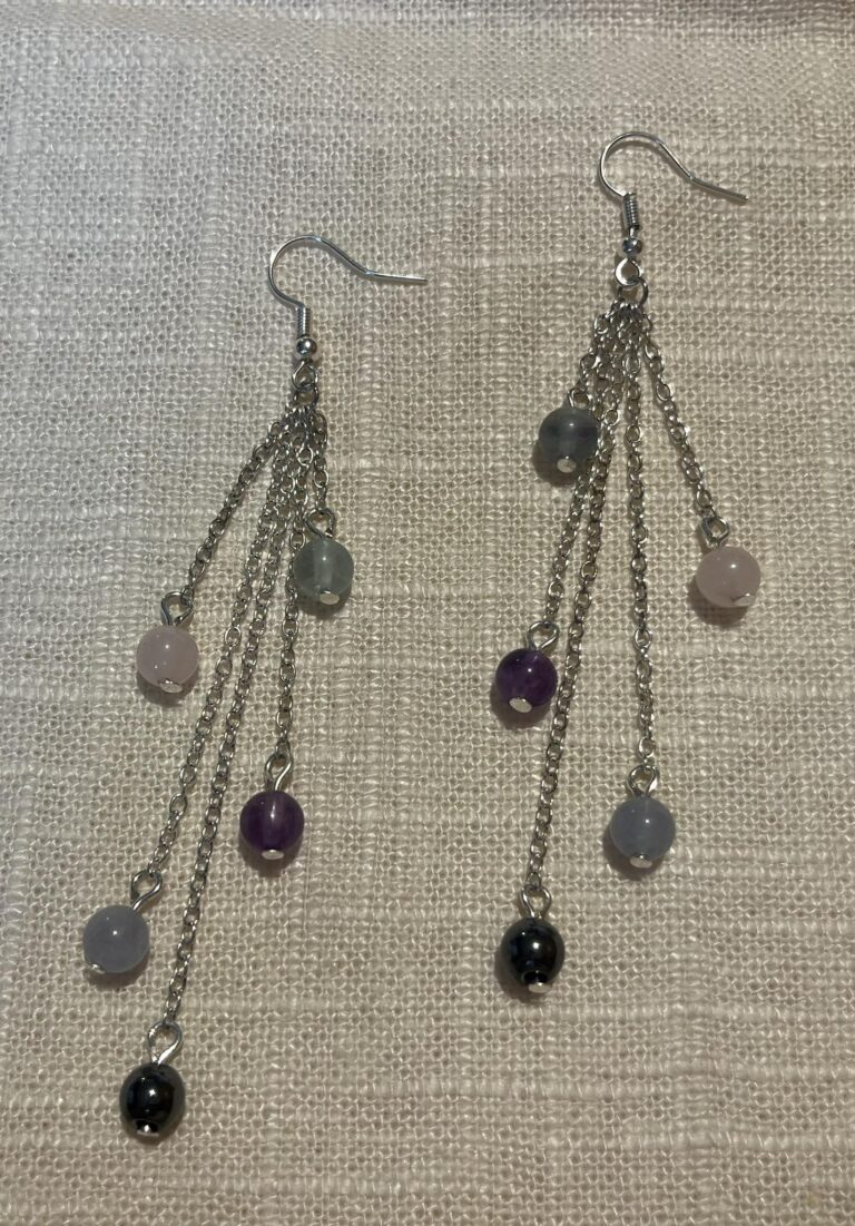 chainearring1 768x1101